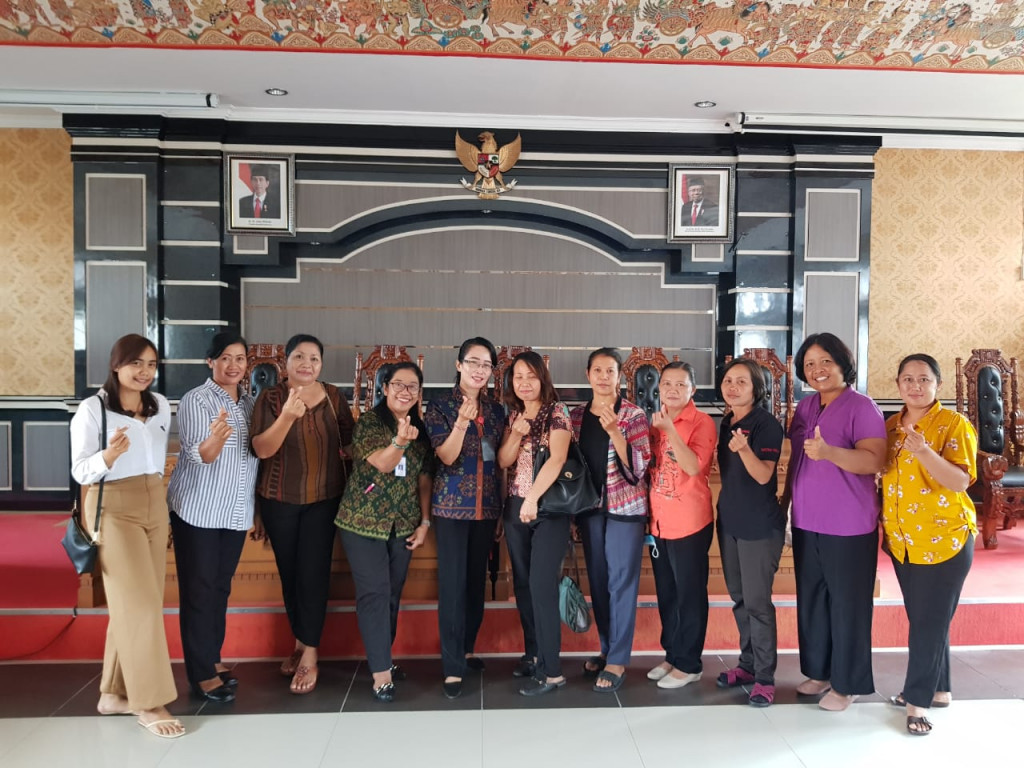 Sosialisasi Kampung KB  "Pengetahuan Tentang Remaja" di Desa Dalung